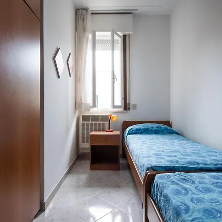 Luminous With Garden Daire Bibione